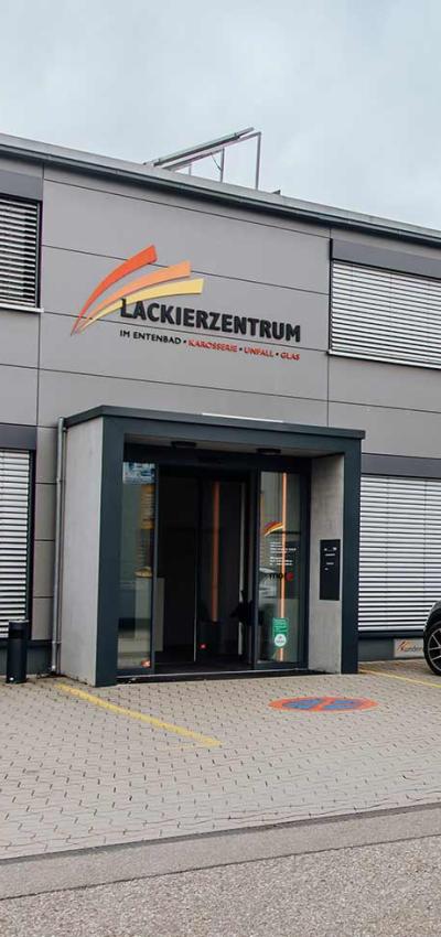 Lackierzentrum im Entenbad - Frontansicht